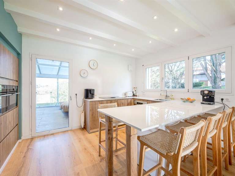 Maison Urrugne - 4 chambres - 168m²
