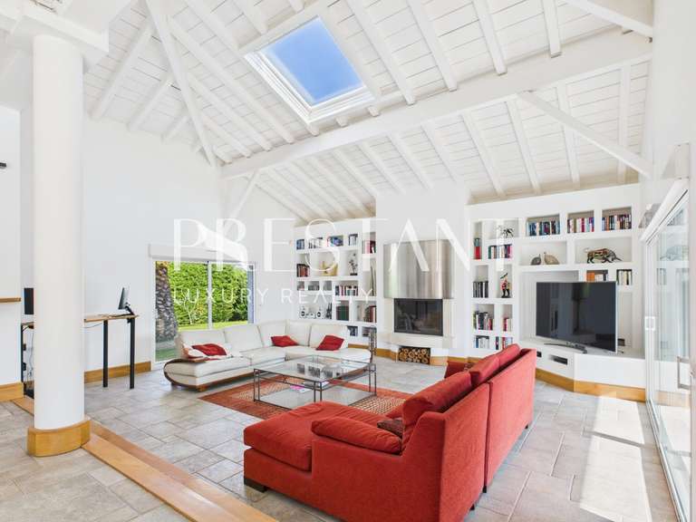 Maison Urrugne - 4 chambres - 294m²