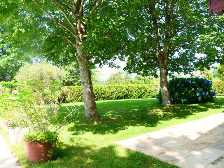 Maison Urrugne - 6 chambres - 213m²