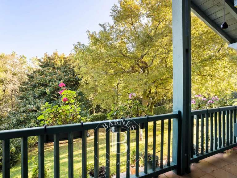 Maison Urrugne - 5 chambres - 220m²