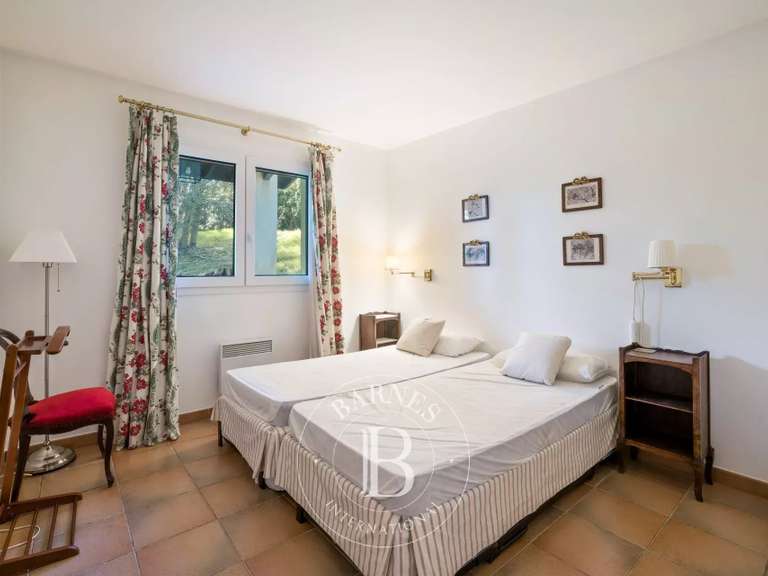 Maison Urrugne - 5 chambres - 220m²