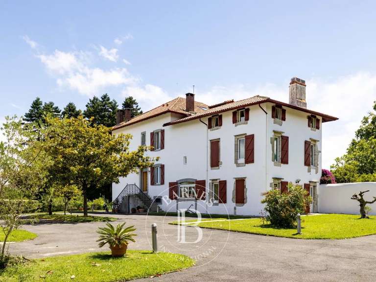 Maison Urrugne - 750m²
