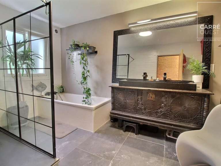 Maison Urrugne - 205m²
