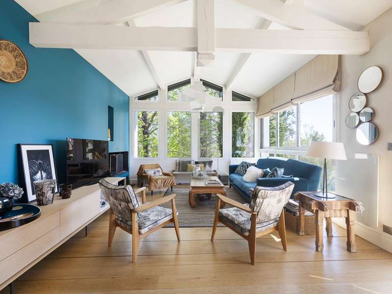 House Urrugne - 6 bedrooms - 340m²