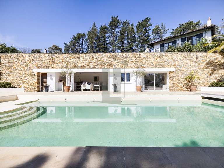 Maison Urrugne - 6 chambres - 340m²