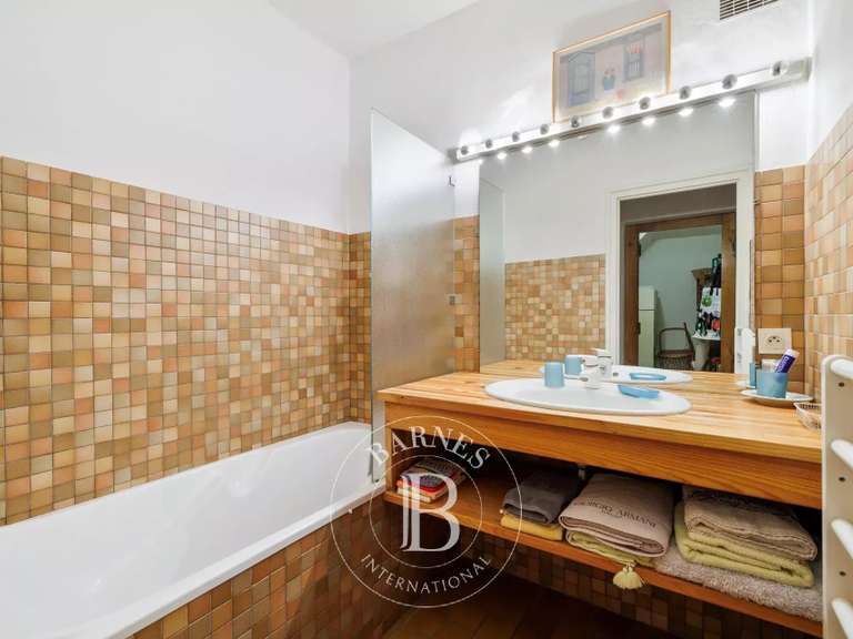 Maison Urrugne - 9 chambres - 325m²