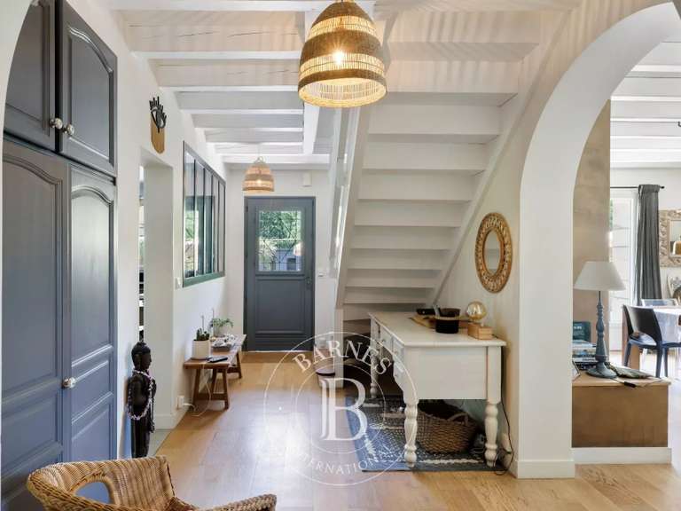 Maison Urrugne - 2 chambres - 206m²