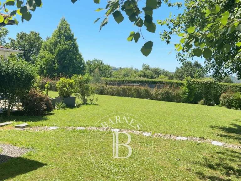 Maison Urrugne - 3 chambres - 206m²