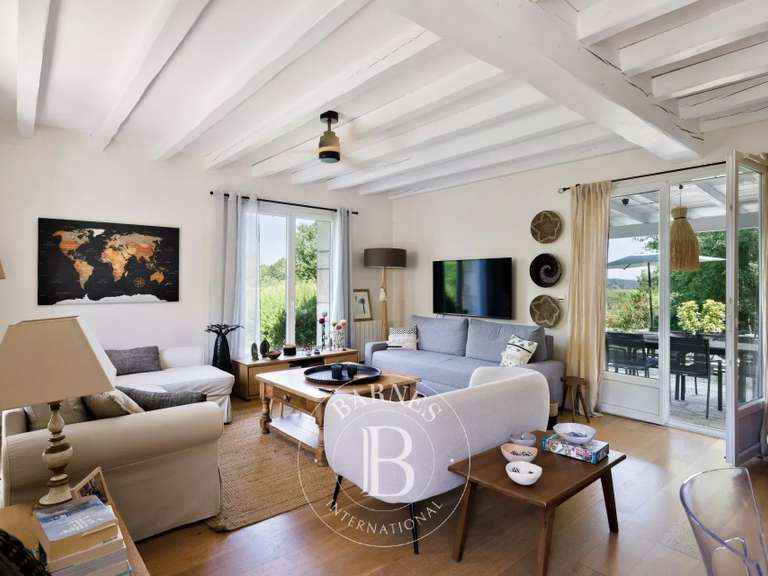 Maison Urrugne - 2 chambres - 206m²