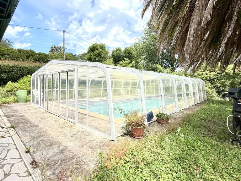 Maison Urrugne - 4 chambres - 157m²