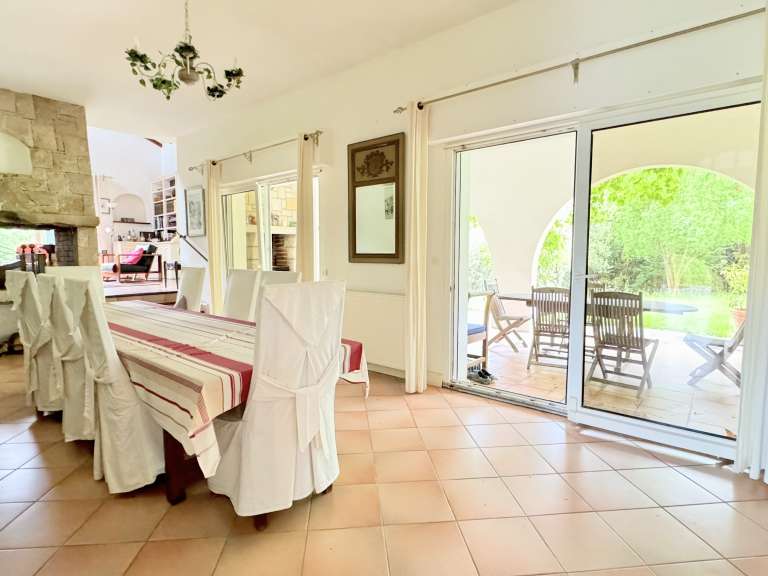 Maison Urrugne - 4 chambres - 292m²