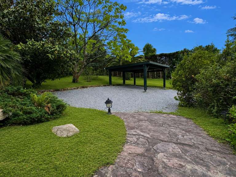 Maison Urrugne - 4 chambres - 292m²