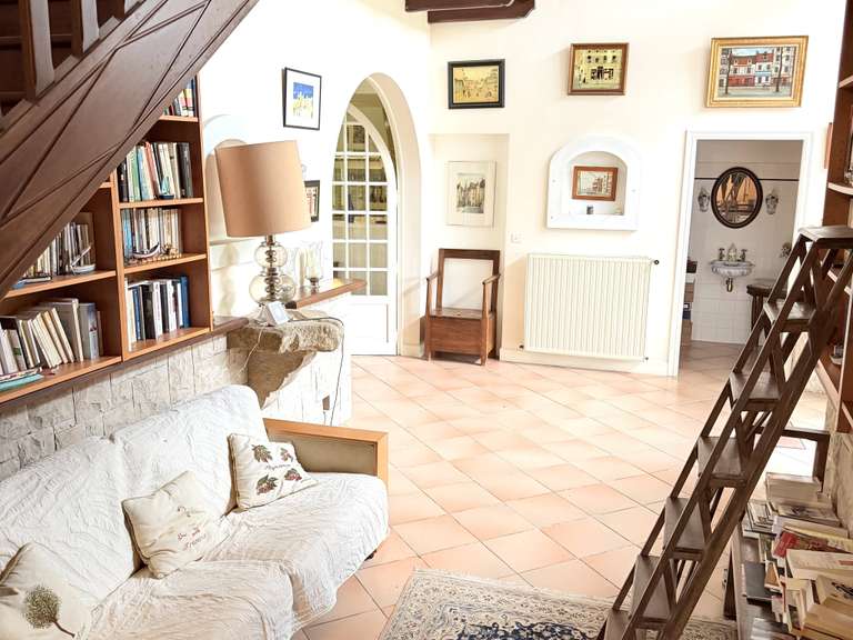 Maison Urrugne - 4 chambres - 292m²