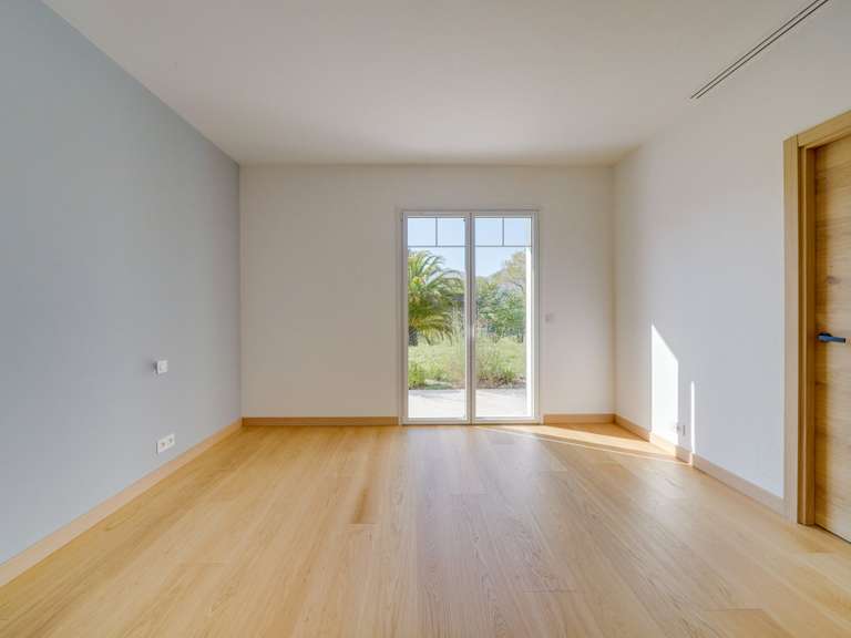 House Urrugne - 7 bedrooms - 330m²