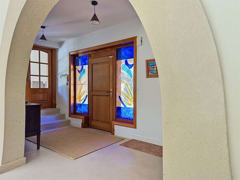 House Urrugne - 5 bedrooms - 254m²