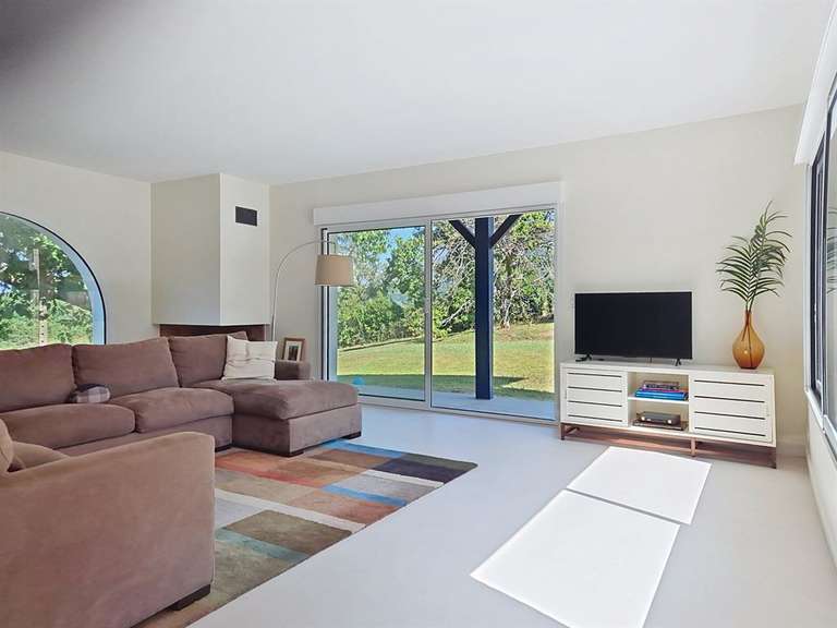 House Urrugne - 5 bedrooms - 254m²