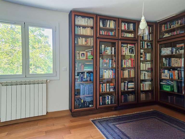 House Urrugne - 5 bedrooms - 254m²