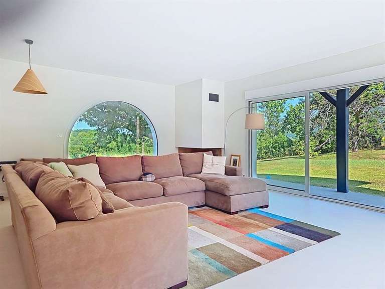 House Urrugne - 5 bedrooms - 254m²