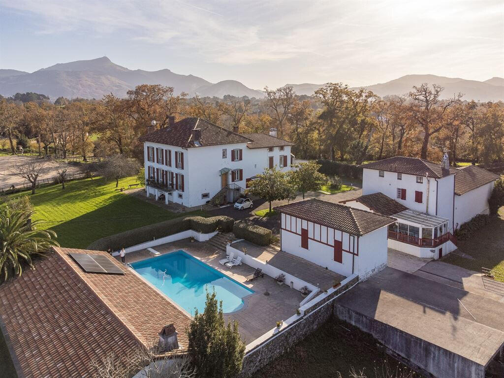 Equestrian property Urrugne