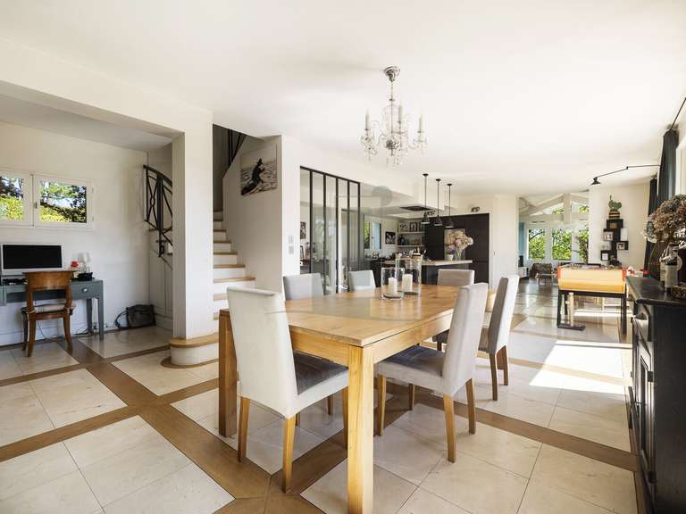 Villa Urrugne - 6 chambres - 340m²