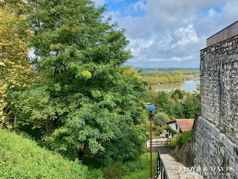 Maison Urt - 5 chambres - 200m²