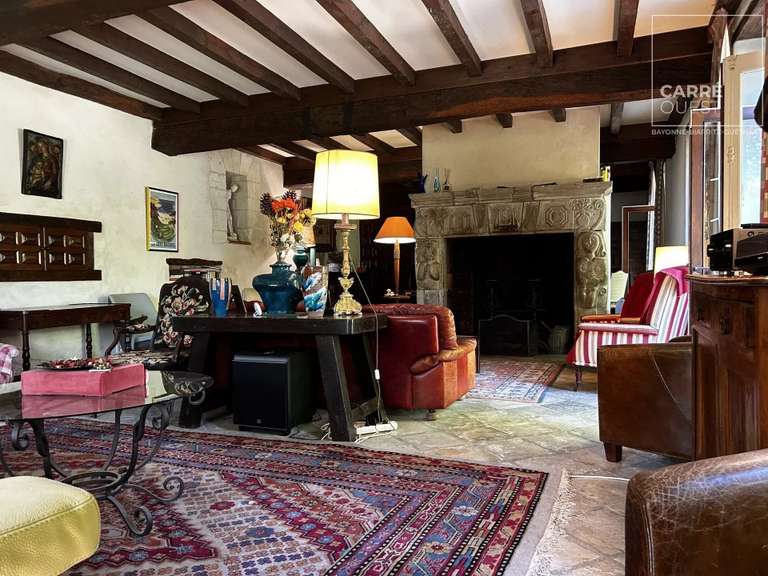 Maison Urt - 7 chambres - 680m²