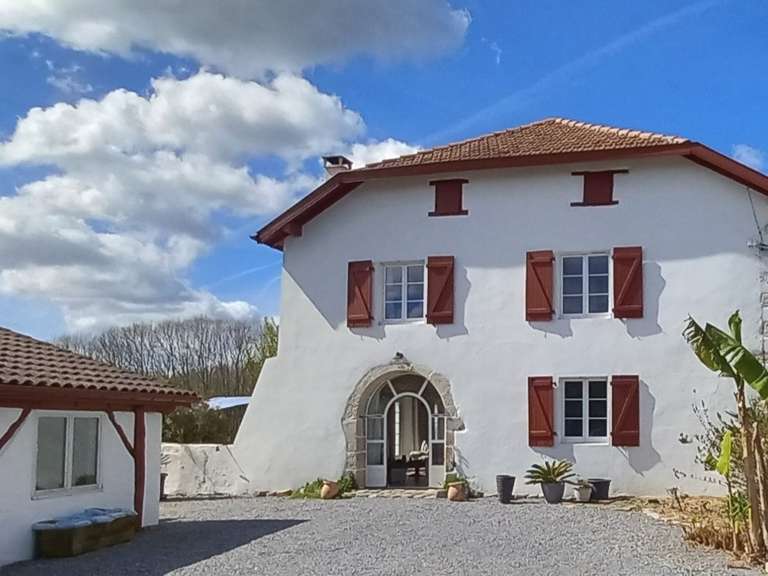 Maison Urt - 5 chambres - 200m²