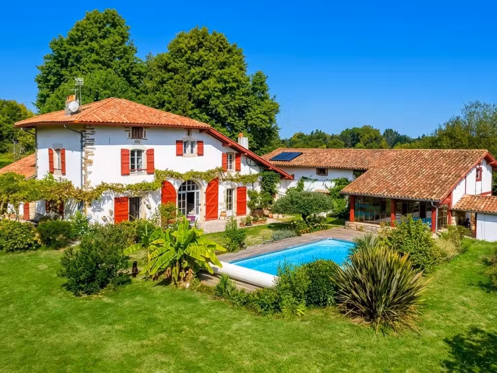 Maison Urt