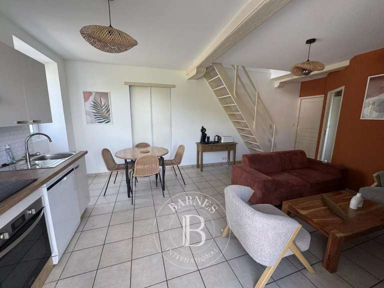 Propriété Urt - 5 chambres - 194m²