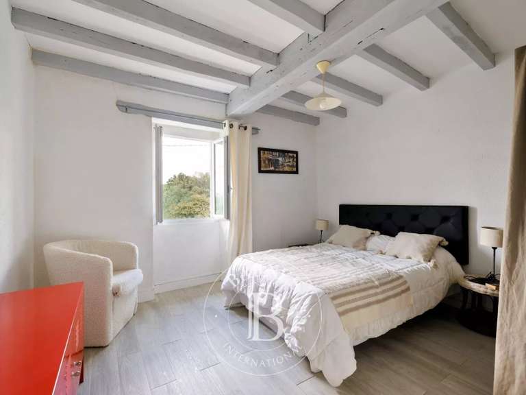 Propriété Urt - 5 chambres - 194m²