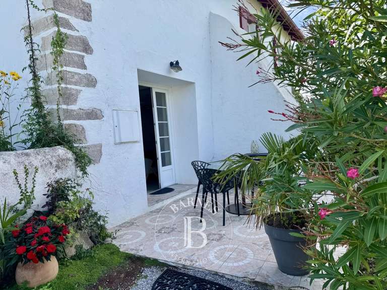 Propriété Urt - 5 chambres - 194m²