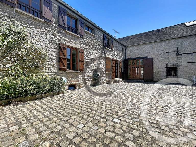 Maison Ury - 8 chambres - 445m²