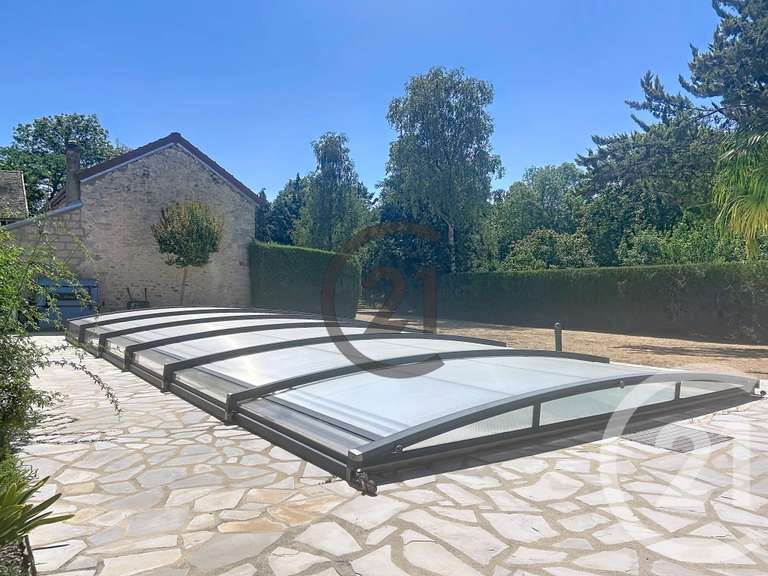 Maison Ury - 8 chambres - 445m²