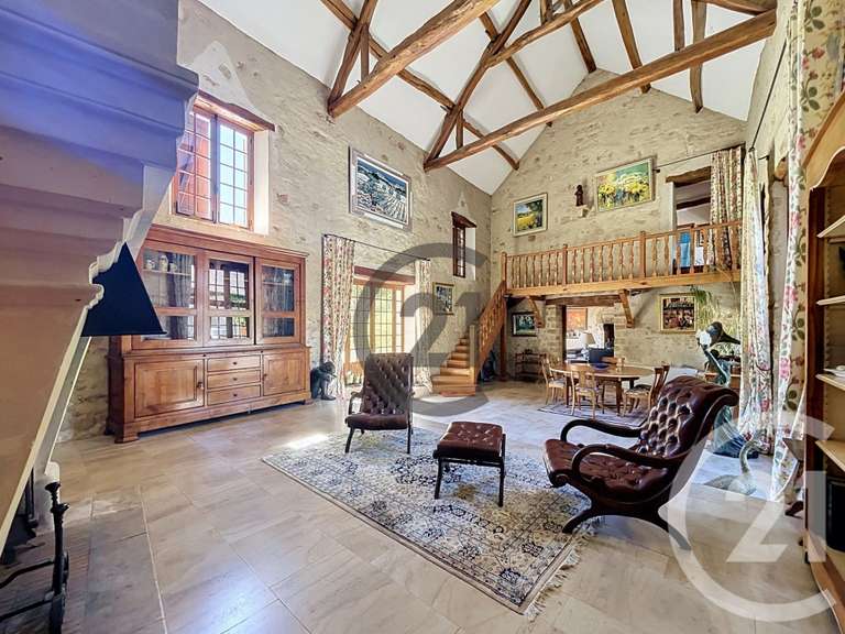Maison Ury - 8 chambres - 445m²