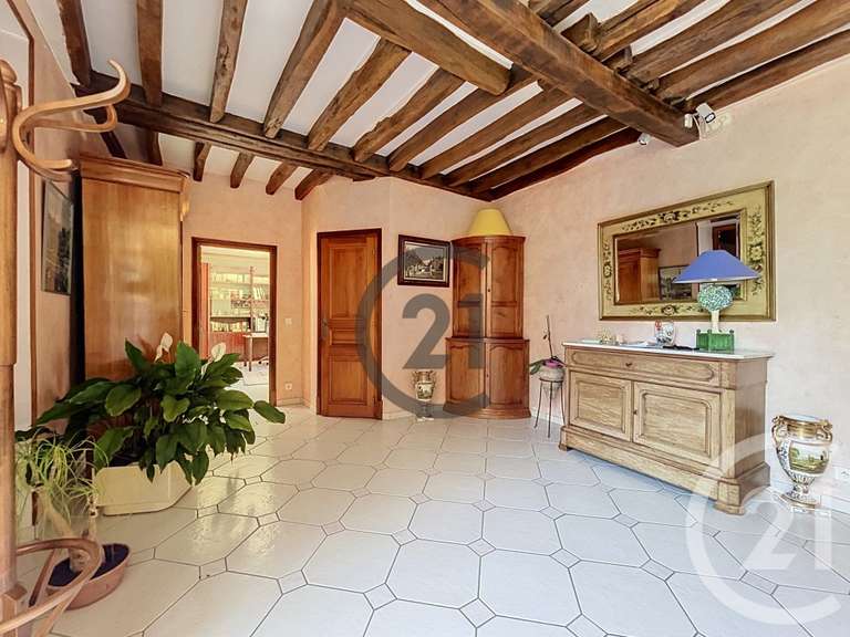 Maison Ury - 8 chambres - 445m²