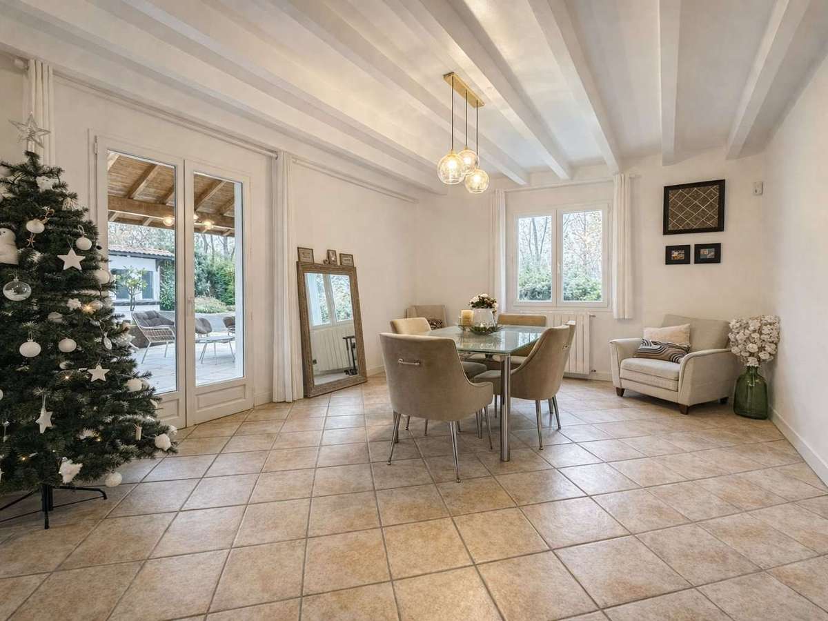 Maison Ustaritz
