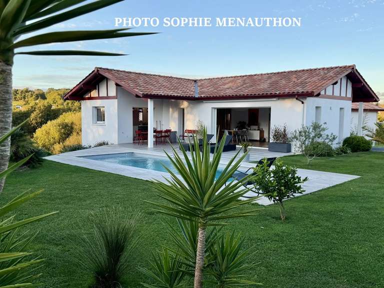 Maison Ustaritz - 4 chambres - 160m²