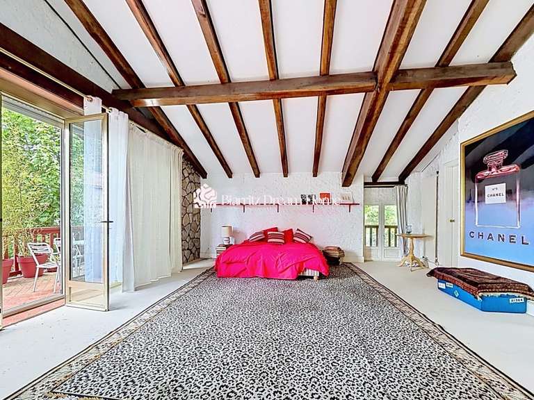 Maison Ustaritz - 9 chambres - 353m²