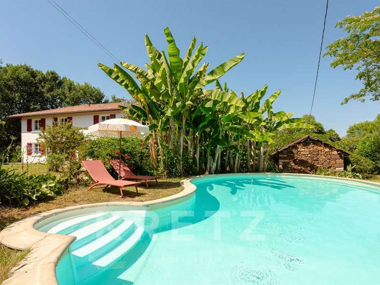 Maison Ustaritz - 7 chambres - 426m²