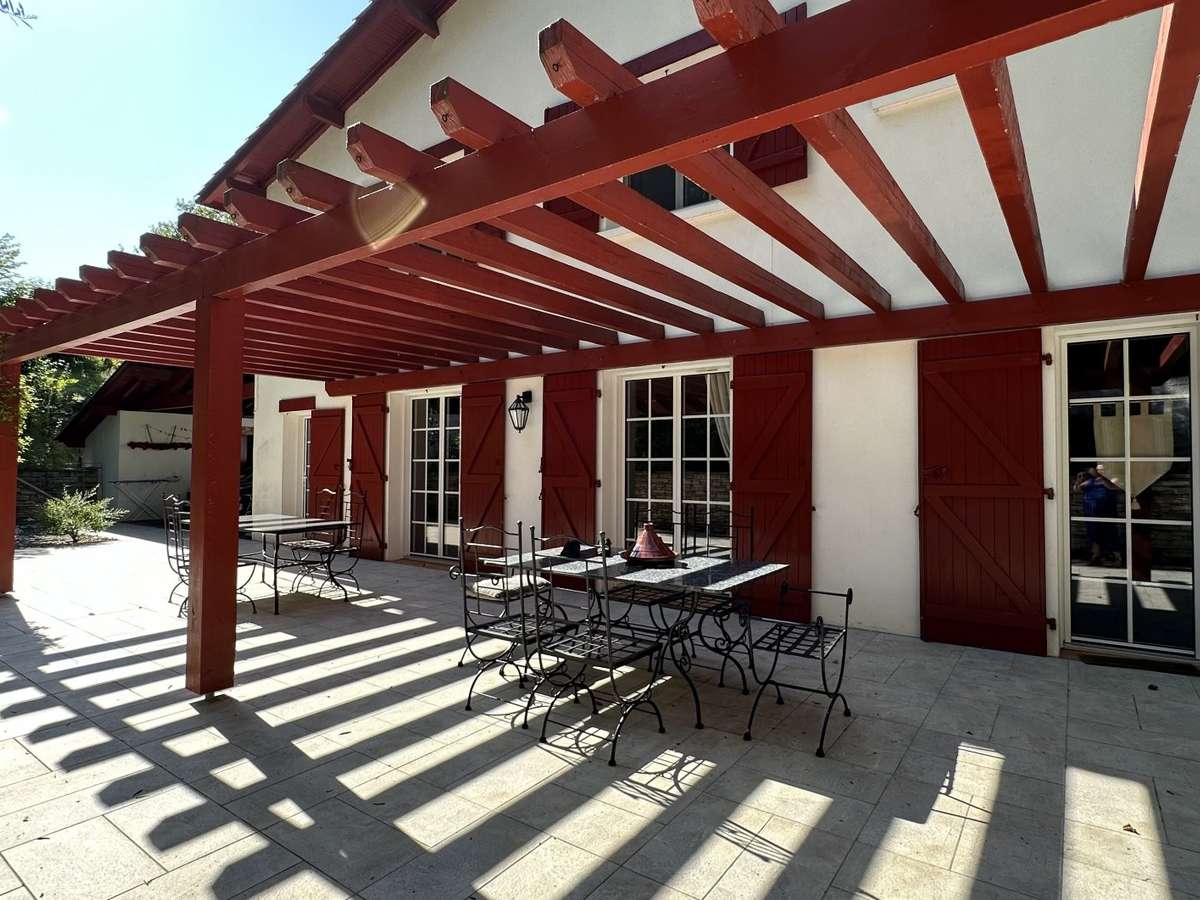 Maison Ustaritz