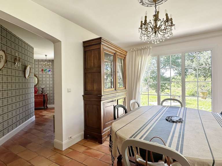Maison Ustaritz - 5 chambres - 265m²