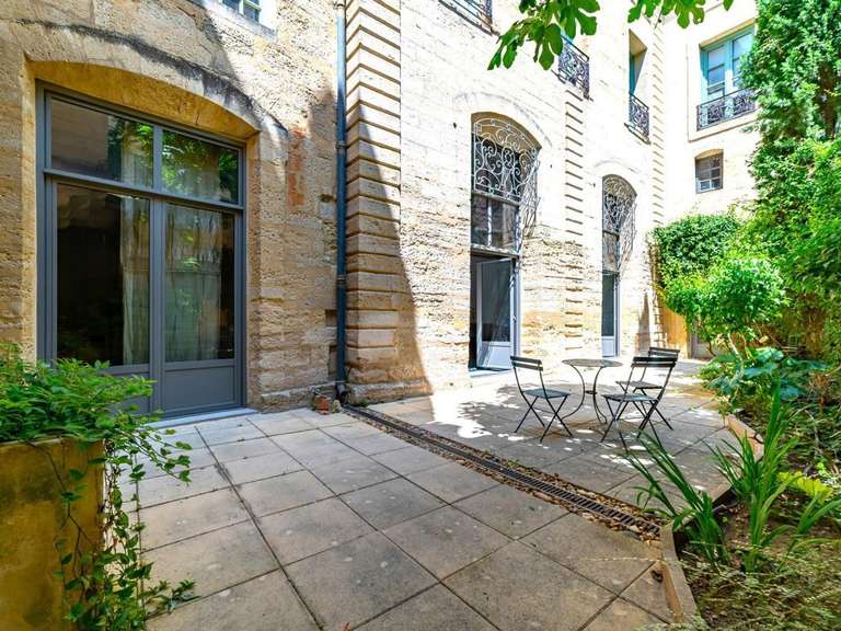 Appartement Uzès - 3 chambres - 193m²