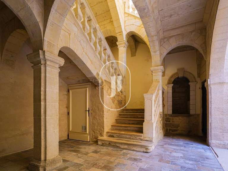 Appartement Uzès - 3 chambres - 193m²