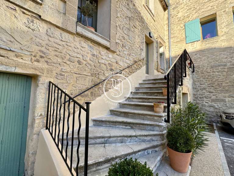 Appartement Uzès - 2 chambres - 84m²