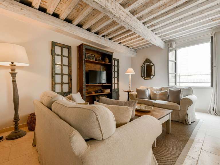 Appartement Uzès - 2 chambres - 109m²