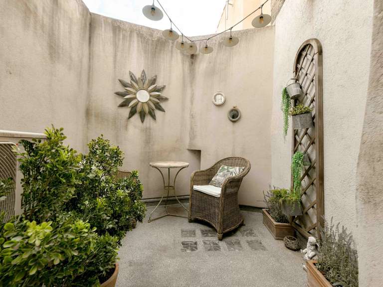 Appartement Uzès - 2 chambres - 109m²