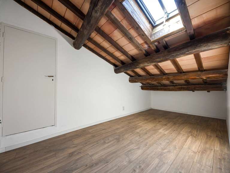 Appartement Uzès - 2 chambres - 102m²