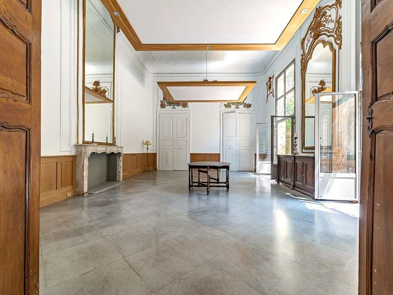 Appartement Uzès - 3 chambres - 221m²