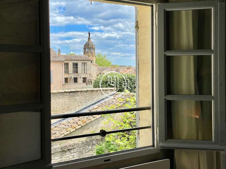 Appartement Uzès - 1 chambre - 76m²