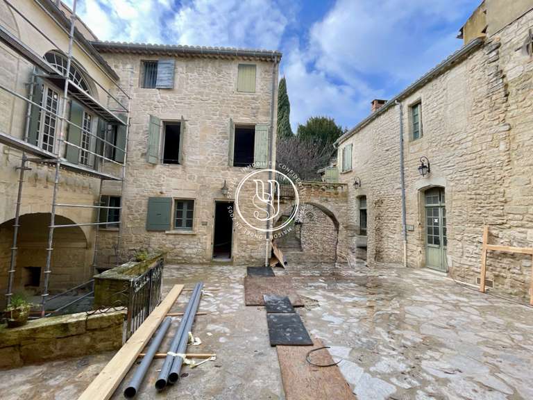 Apartment Uzès - 3 bedrooms - 122m²